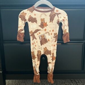 Little Sleepies Crescent Zippy, Newborn Bears